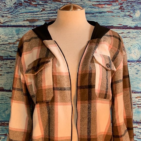 Shein Curve Lightweight Hooded Plaid Shacket - Picture 3 of 7